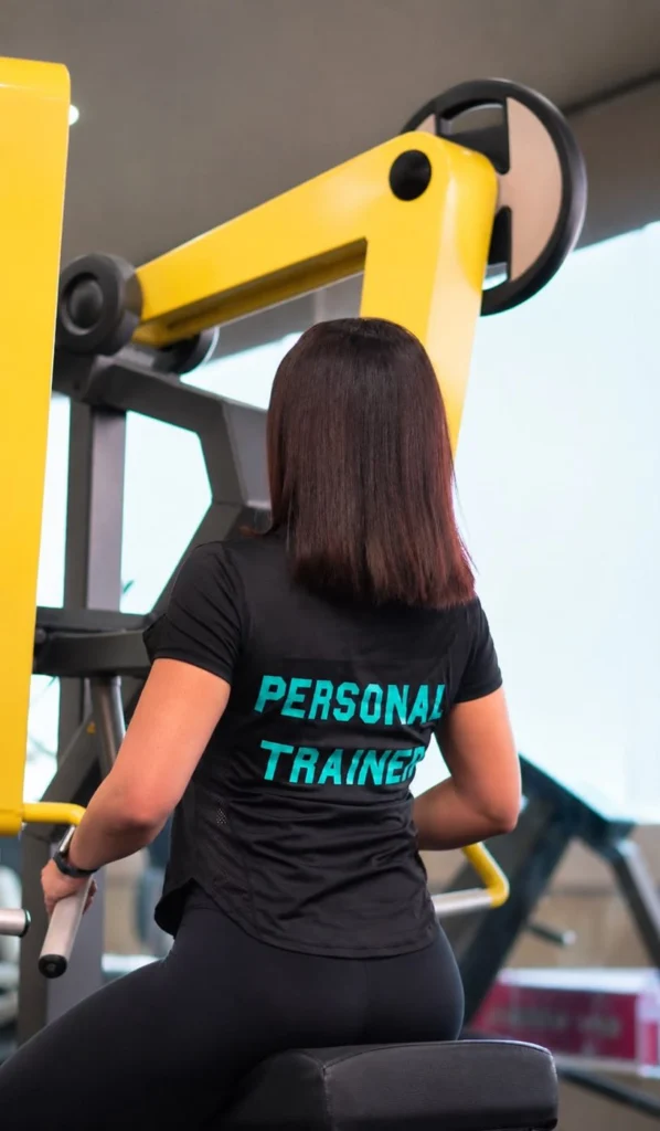 JazFit female personal trainer training in the gym